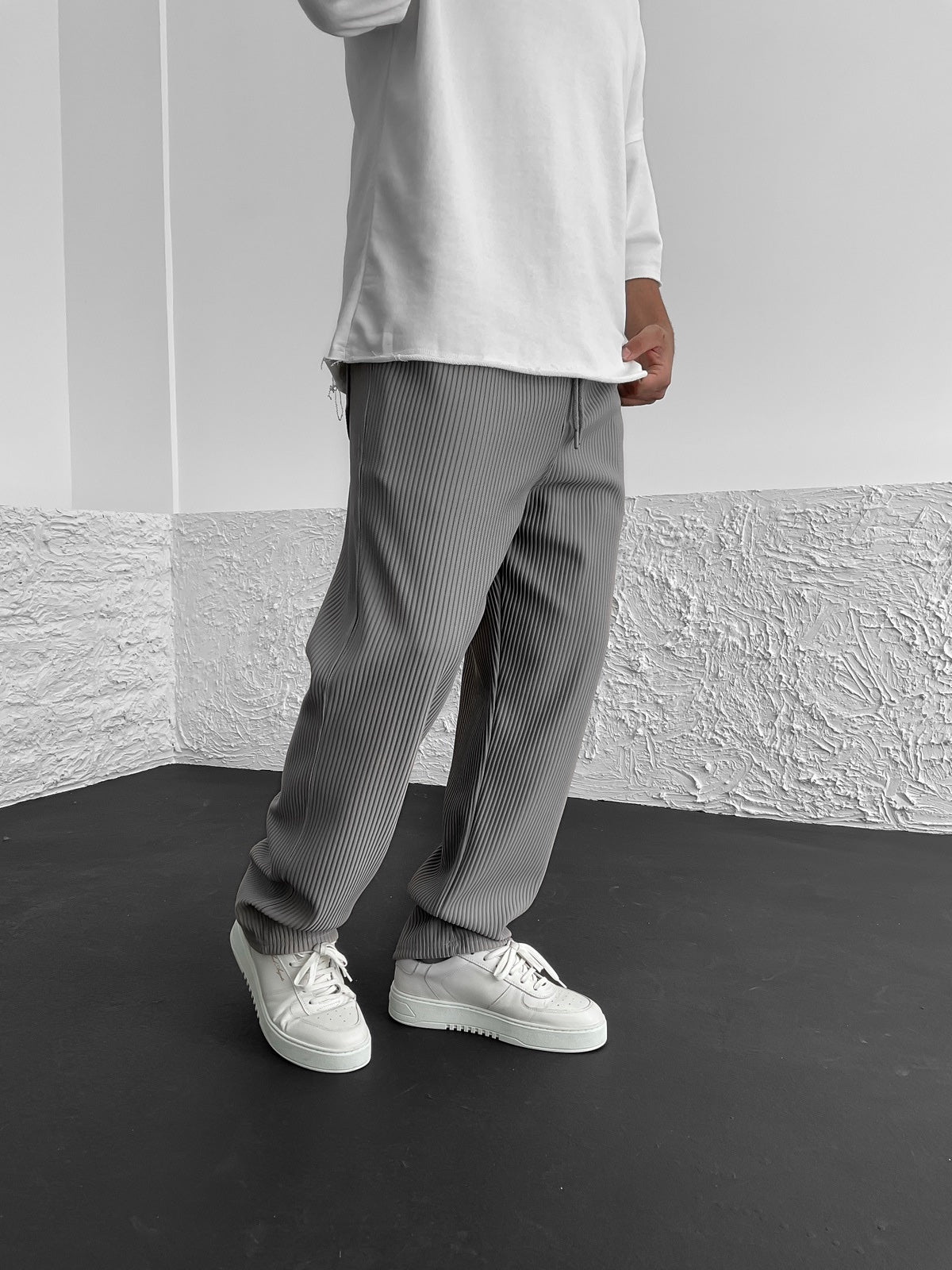 Tom - Ribbed tubular leg pants